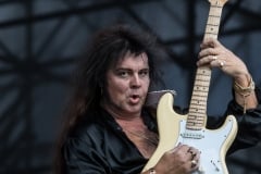 Yngwie Malmsteen (Monsters Of Rock, 04.15)