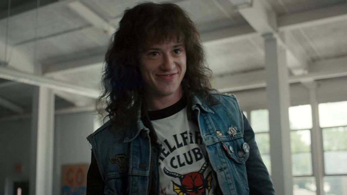 Personagem metaleiro de Stranger Things tem história incrível com lenda do  Rock