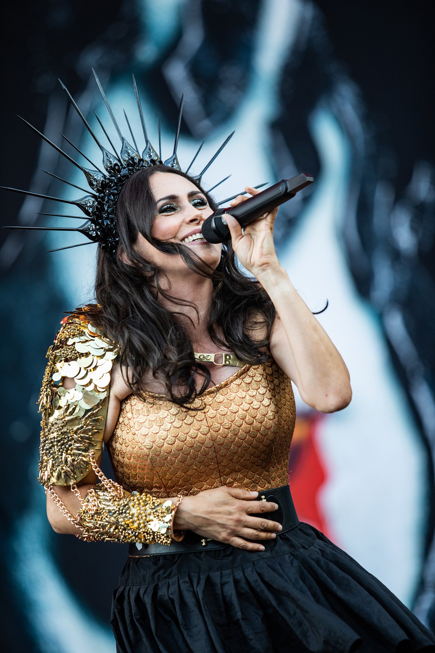 Within Temptation na abertura do show do Iron Maiden em Lisboa. Crédito: Rodrigo Simas