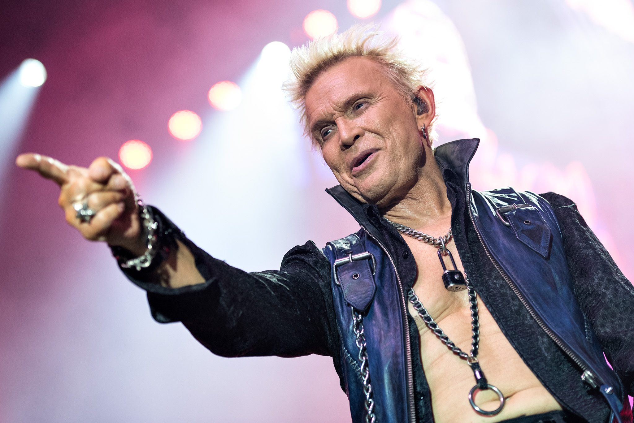 Billy Idol no Pavilhão Pacaembú, em São Paulo. Crédito: Leca Suzuki
