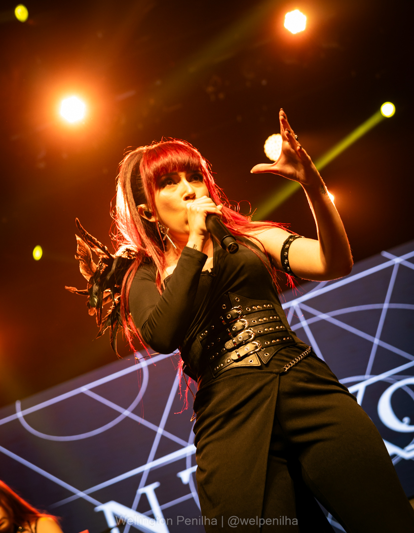 Santo Graal abrindo para o show da Tarja em São Paulo. Crédito: Wellington Penilha