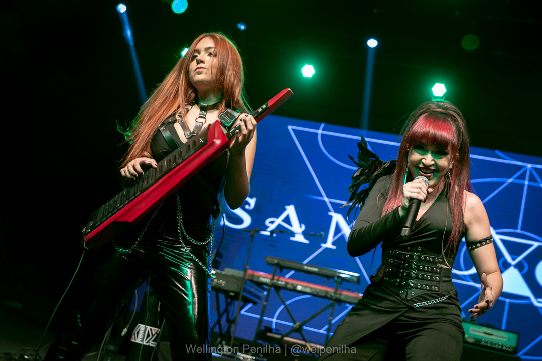 Santo Graal abrindo para o show da Tarja em São Paulo. Crédito: Wellington Penilha