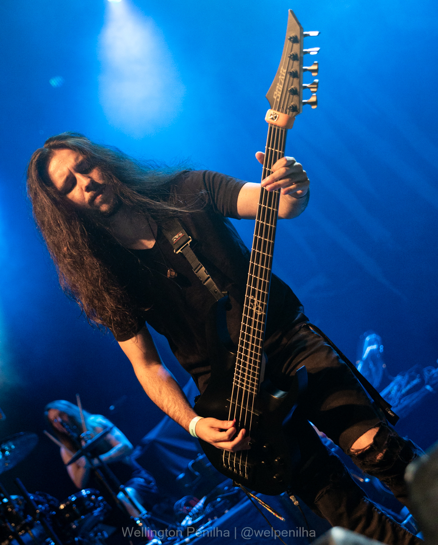 Kryour abrindo o show do In Flames em São Paulo. Créditos: Wellington Penilha