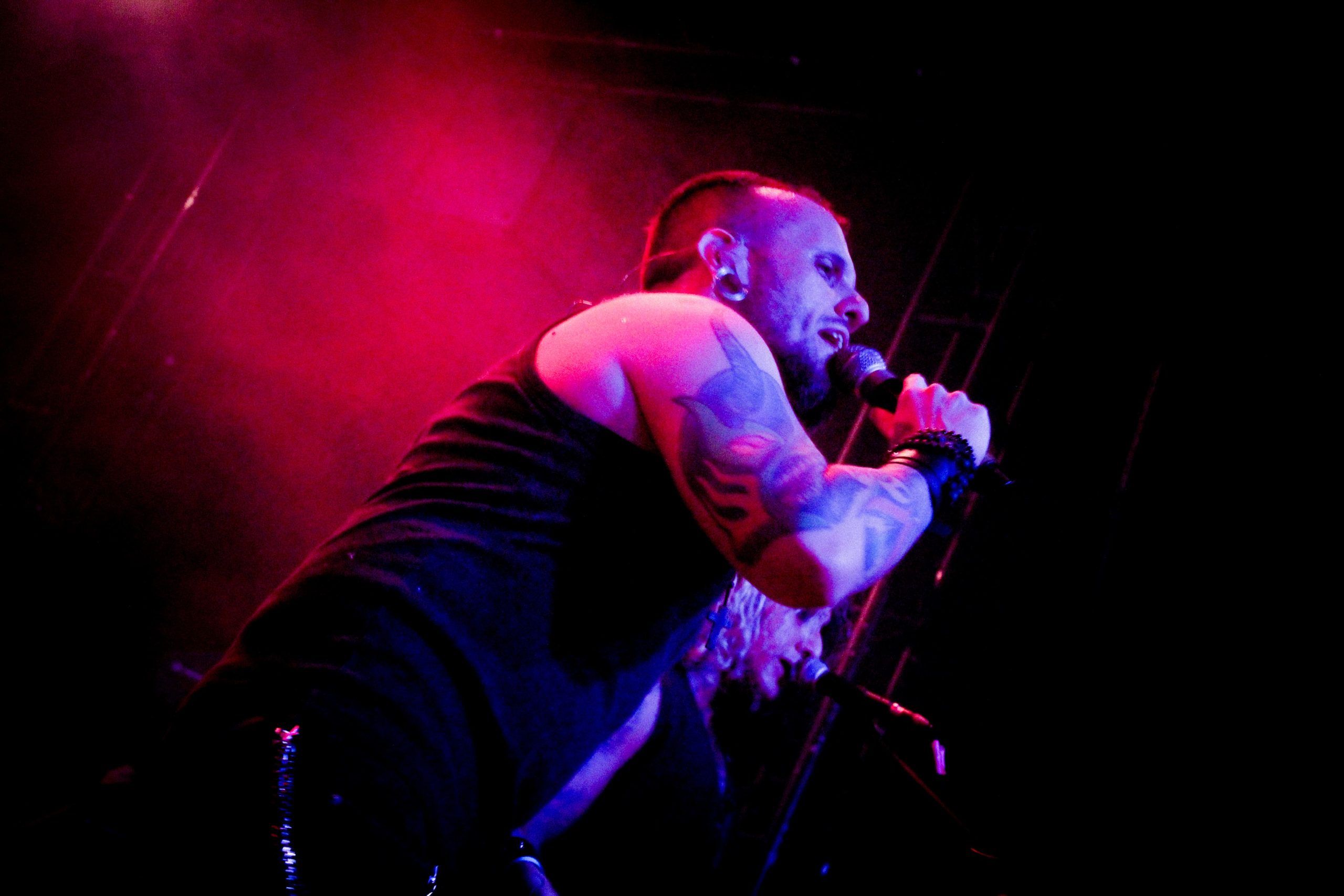 Gloria abrindo o show do Underoath em São Paulo. Créditos: Marcela Lorenzetti