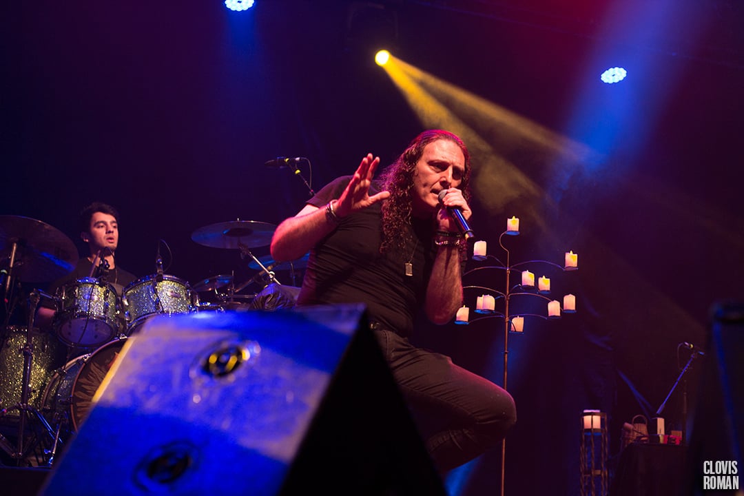 Angra em São Paulo. Crédito Clóvis Roman