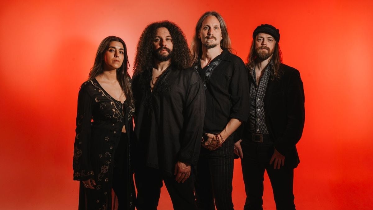 Siena Root faz 3 shows e 2 sessões de autógrafos no Brasil neste fim de semana