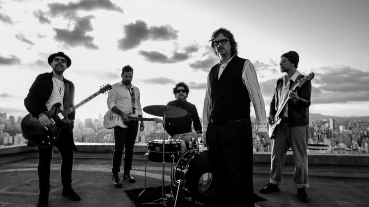 Undo transforma Copan em palco no clipe de “Músculo Novo do Medo”