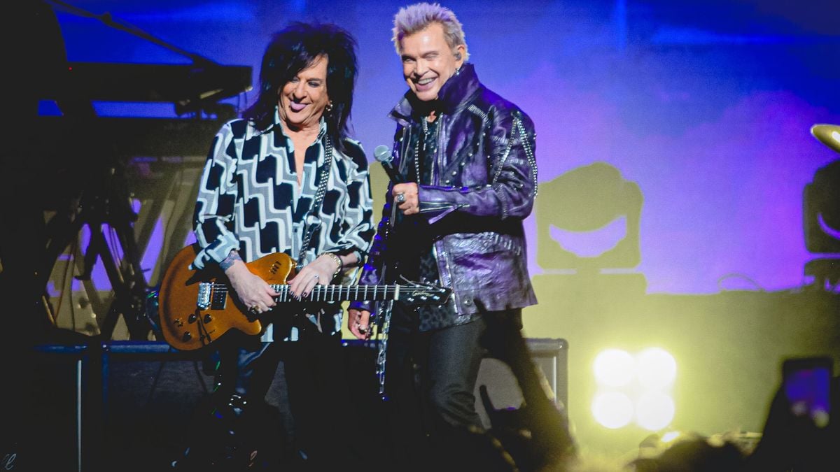 Billy Idol entrega performance competente e esbanja vitalidade em São Paulo 