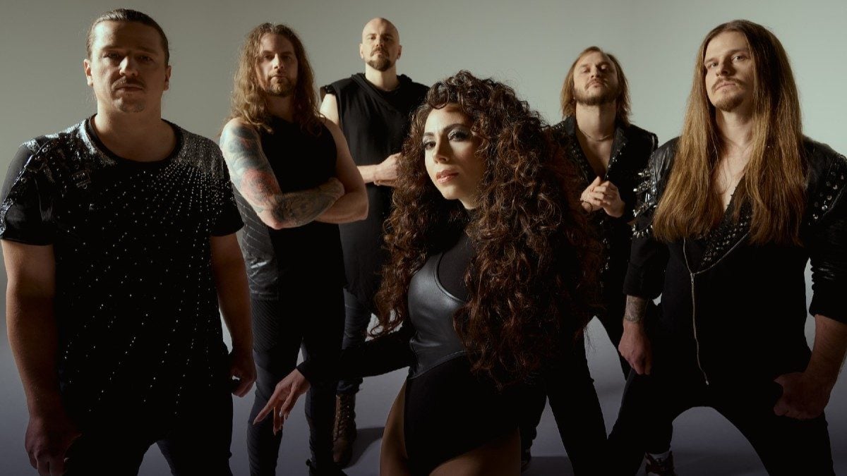 Battle Beast anuncia brasileira Marina La Torraca como nova vocalista