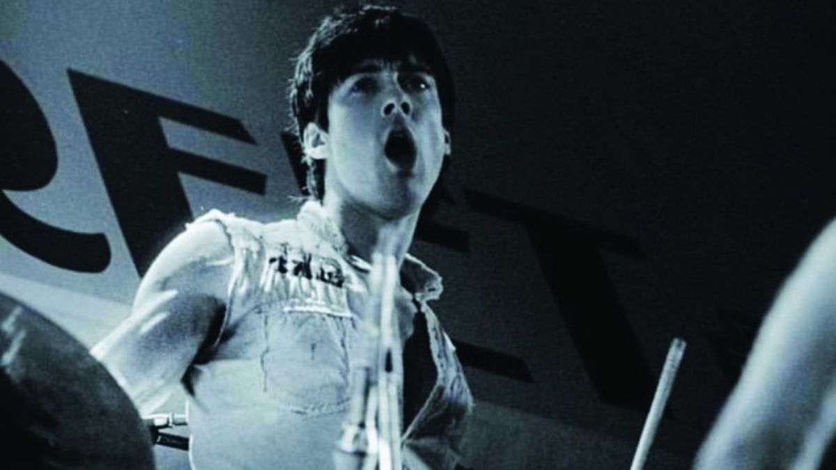 Morre Rob Hirst, baterista do Midnight Oil, aos 70 anos